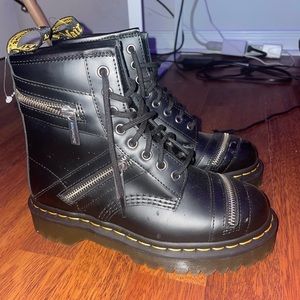Doc marten bex zipper size 6 women